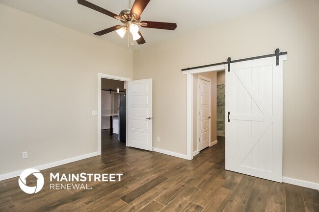 Building Photo - 11215 Paradise Out Ln