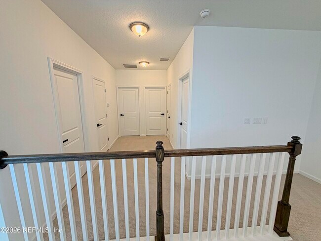 Building Photo - 716 Cherry Elm Dr