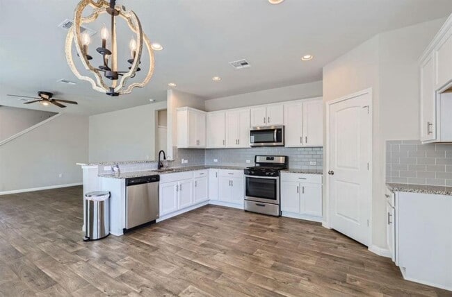 Building Photo - 324 Sandhill Piper St