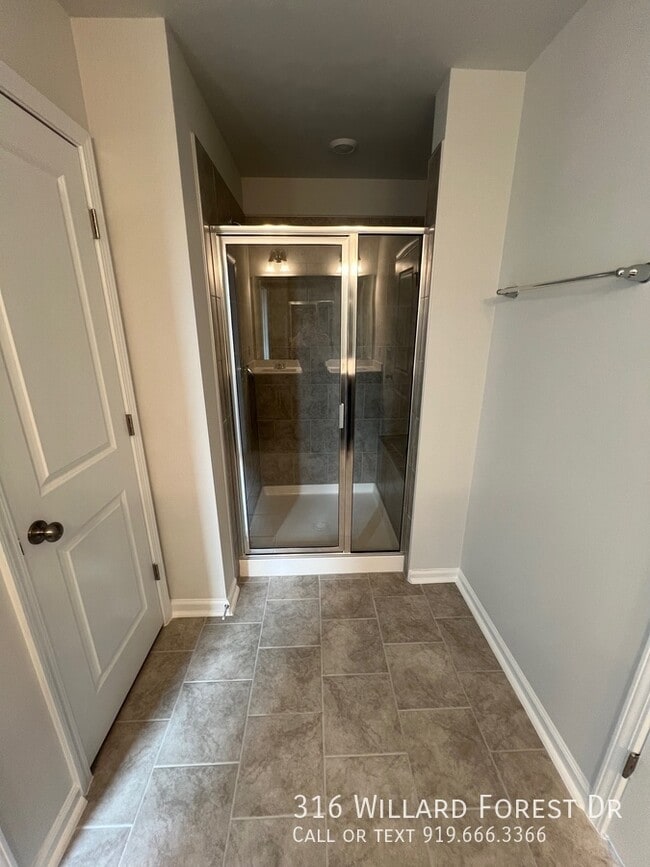 Building Photo - 316 Willard Frst Dr