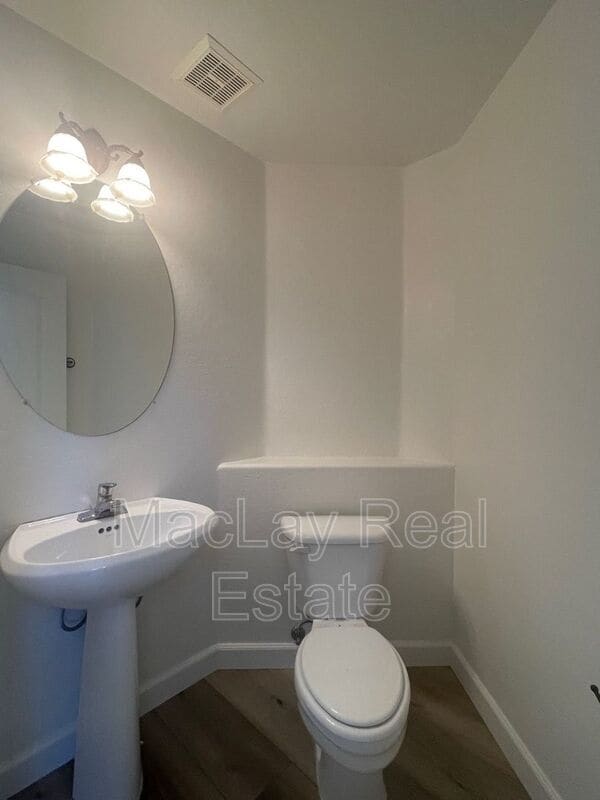 Building Photo - 16833 S Magenta Rd