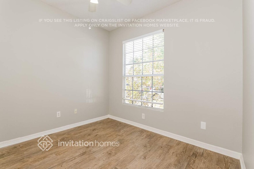 Building Photo - 507 Madina Cir