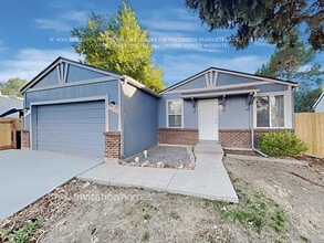 Building Photo - 17154 E Wagontrail Pkwy