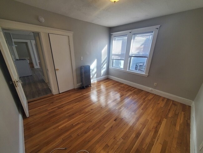 Building Photo - 79 Rosseter St