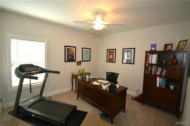 Building Photo - 13514 William Dr