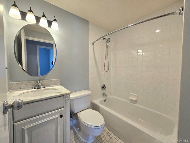 Building Photo - 123 Mamaroneck Ave