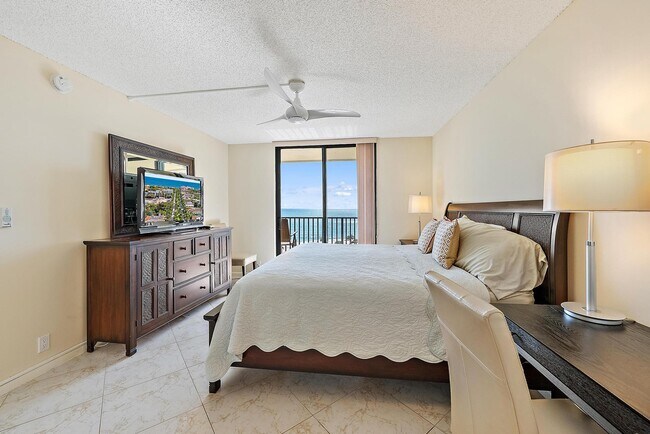 Building Photo - 400 Ocean Trail Way