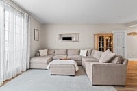 Building Photo - 100 Shearwater Ct E