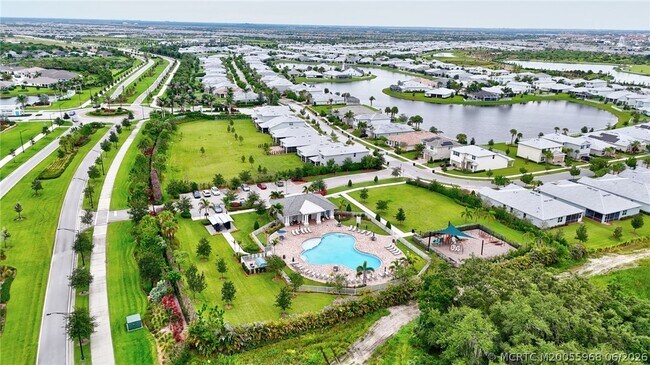 Building Photo - 10214 SW Captiva Dr