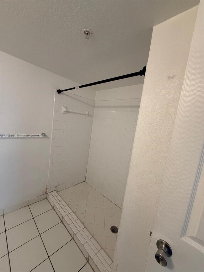 Building Photo - 15470 SW 284th St