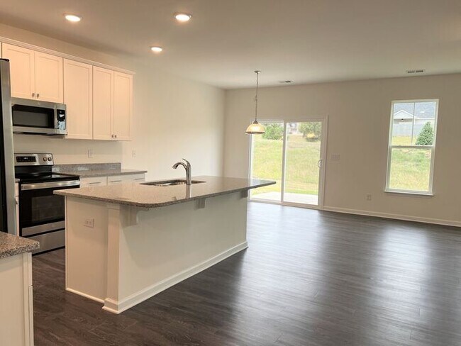 Building Photo - Coming Soon - Gorgeous Home with 3 bedroom...