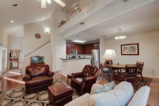 Building Photo - 2802 Crescent Star Rd