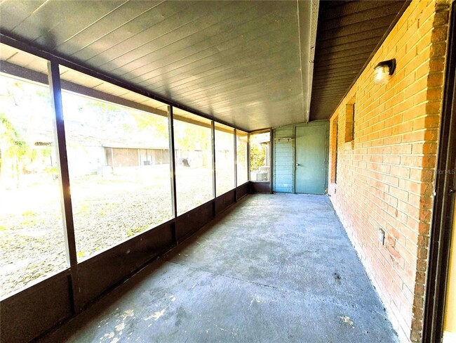 Building Photo - 2913 Duchess Oak Ct
