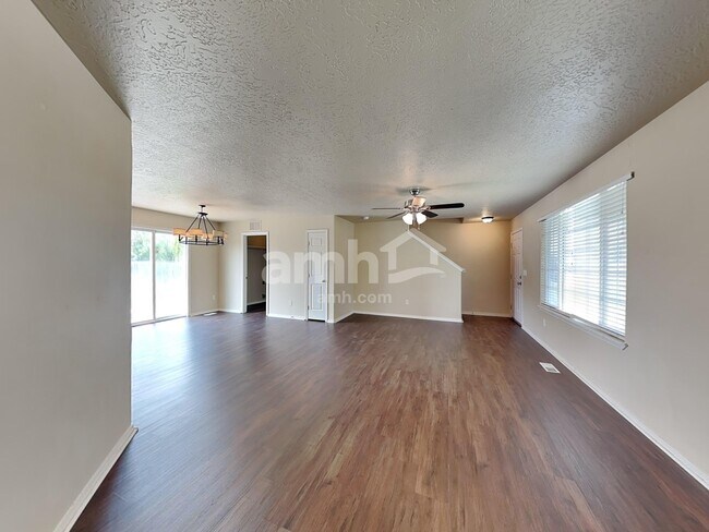 Building Photo - 19817 Alleghenny Way