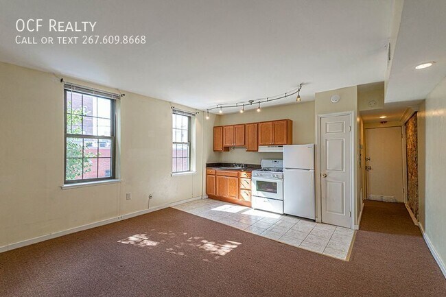 Primary Photo - 527 S 21st St