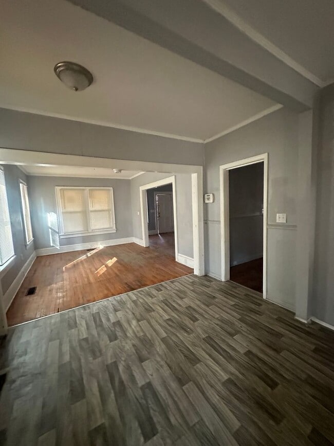 Building Photo - 2794 Napier Ave