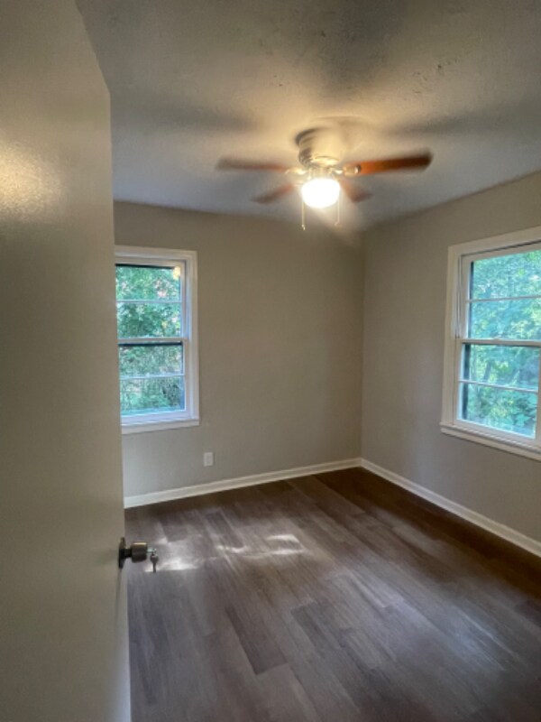 Building Photo - 66 Spring St W