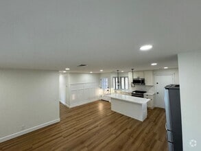 Building Photo - Beautiful 3 Bedroom 2 Bathroom Single fami...