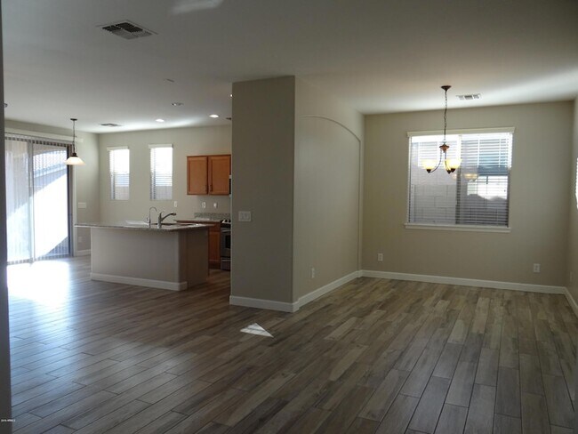 Building Photo - 10331 W Carlota Ln