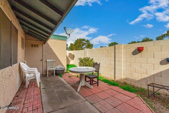Building Photo - 18225 N 45th Ave