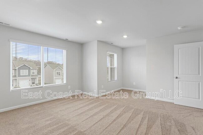 Building Photo - 53 Cranston Ct