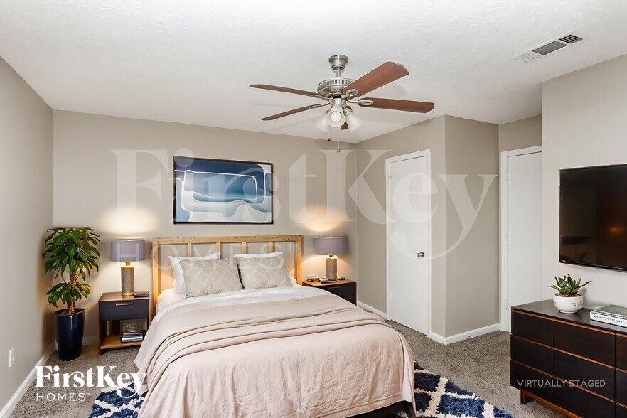 Building Photo - 231 Myrtle Dr