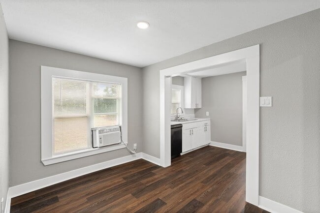 Building Photo - 5106 Muske Ln