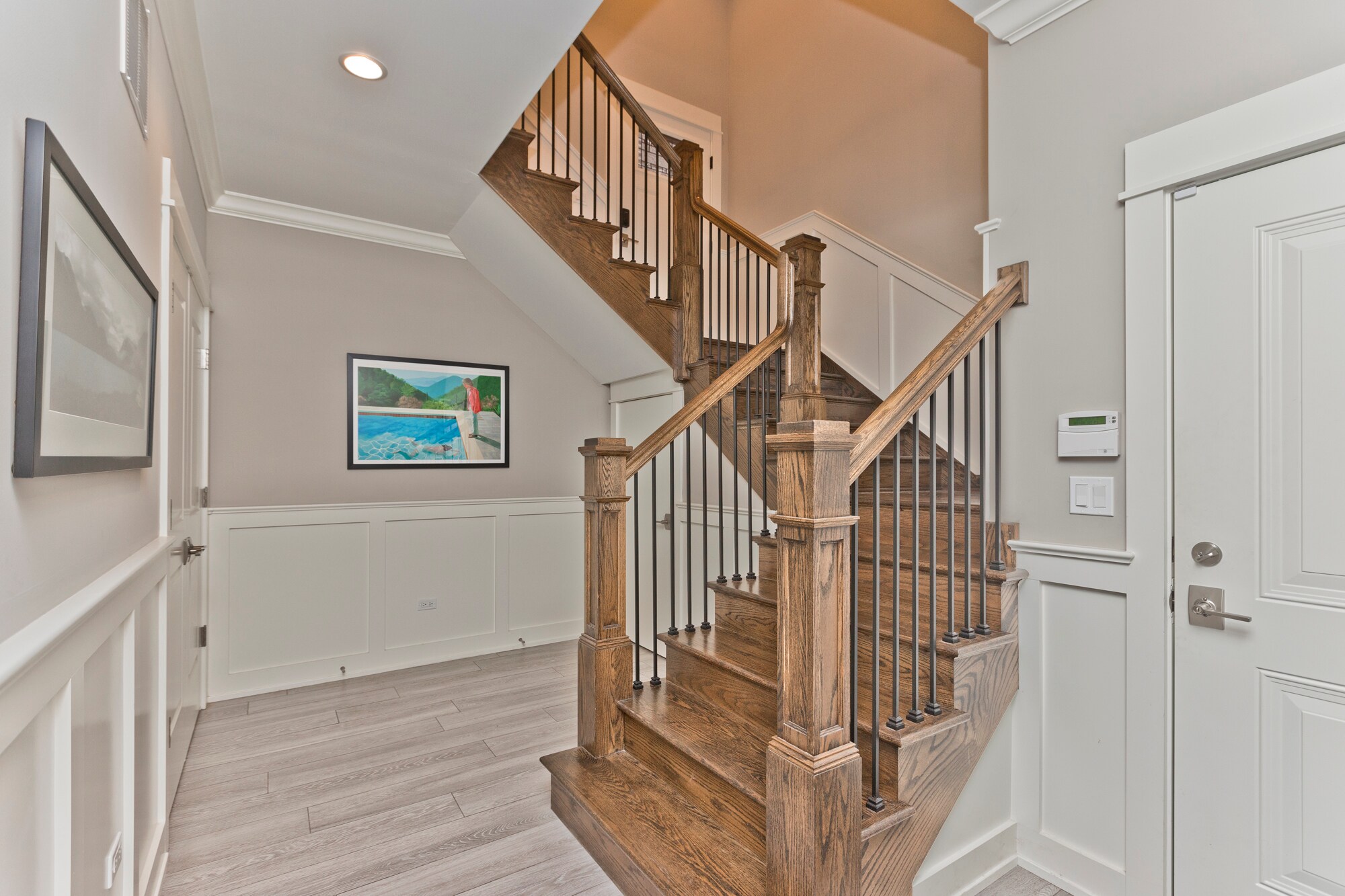 Building Photo - 4753 N Hamilton Ave