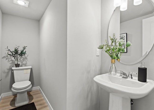 Building Photo - Stunningly Upgraded 2-Bed, 2.5-Bath Townho...