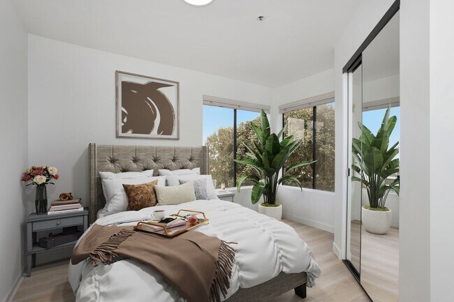 Building Photo - Welcome to Luxurious Villa Balboa in Newpo...