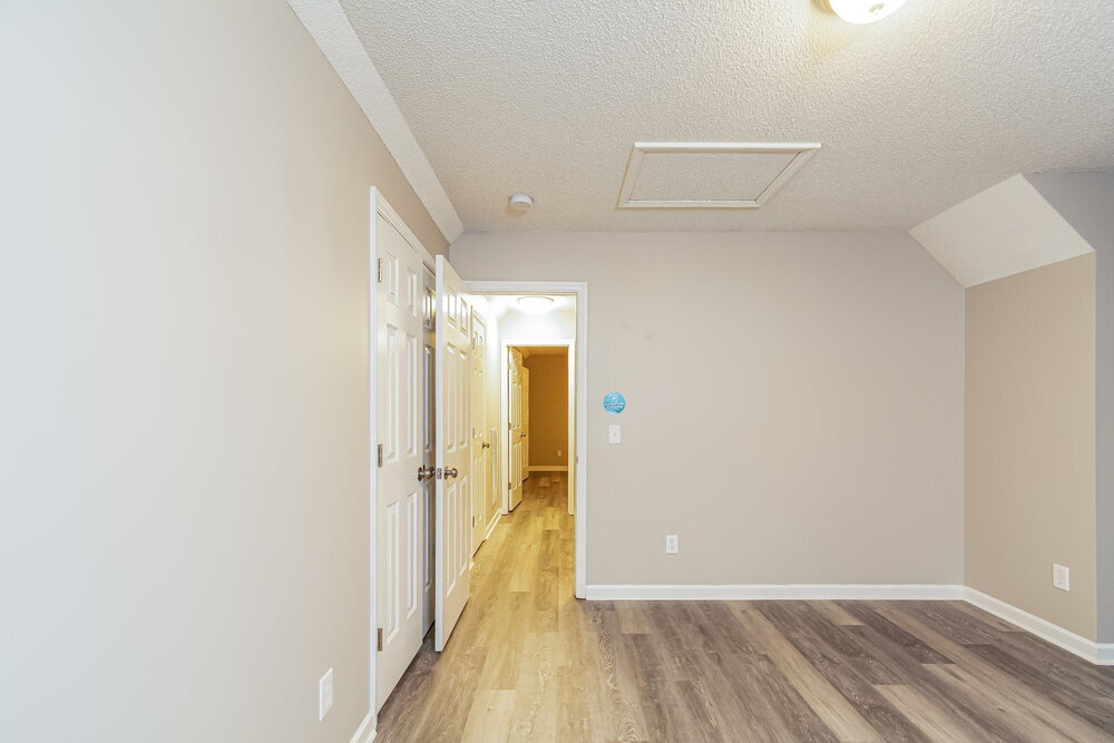 Building Photo - 525 Hidden Cellars Dr