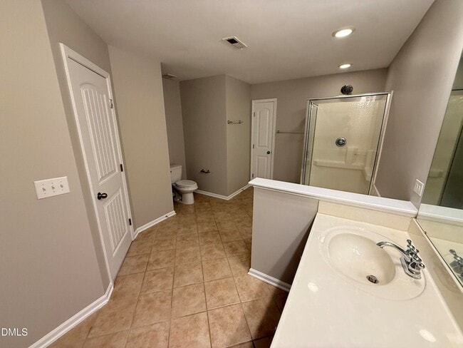 Building Photo - 514 Dragby Ln