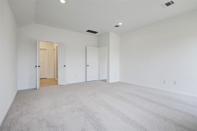 Building Photo - 27506 Spearmint Ridge Dr