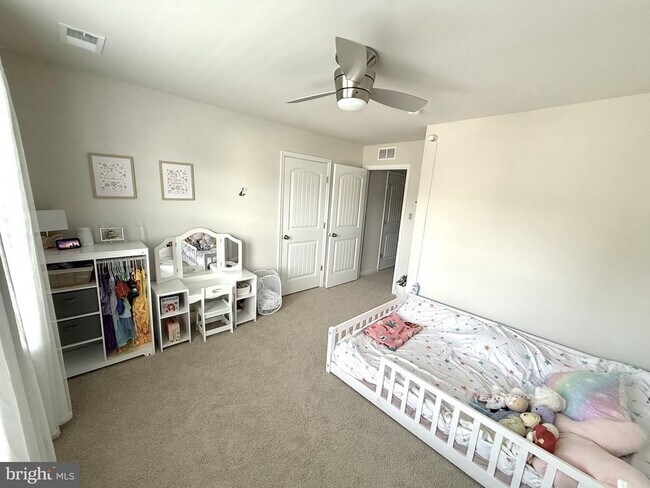 Building Photo - 24119 Hammerhead Dr