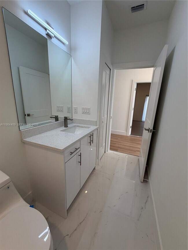 Building Photo - 4719 28th St SW