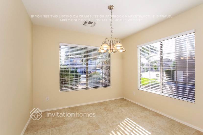 Building Photo - 13014 W Hearn Rd