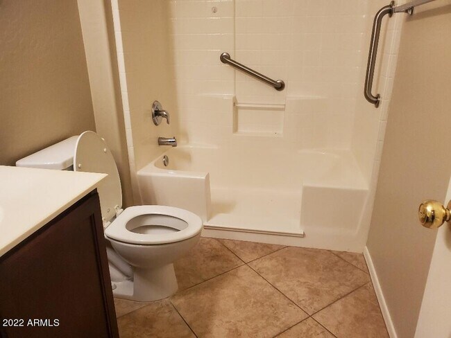 Building Photo - 46059 W Barbara Ln