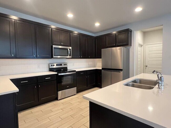 Building Photo - 124 Old Stage Coach Rd