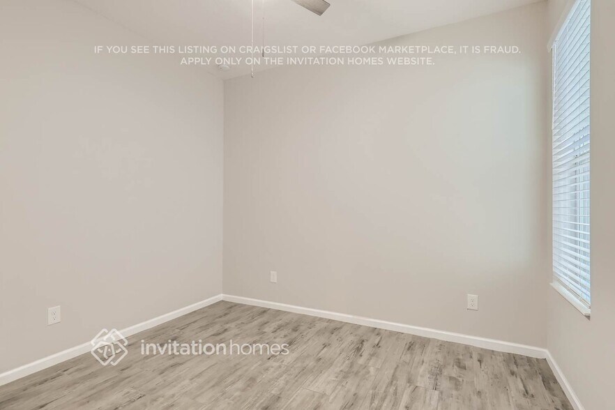 Building Photo - 1132 Hendon Lp