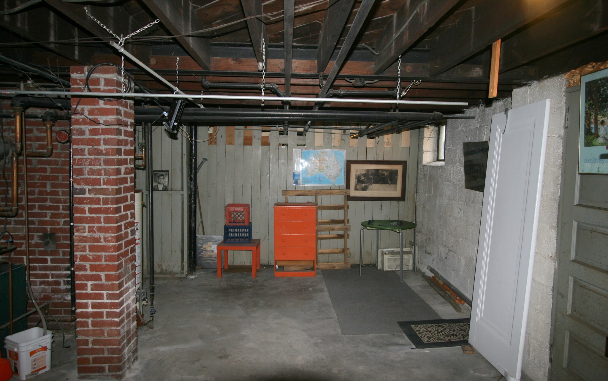 Basement - 328 S Aiken Ave