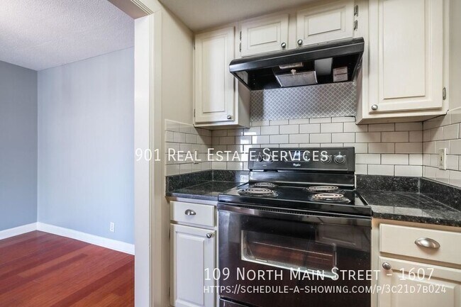 Building Photo - 109 N Main St