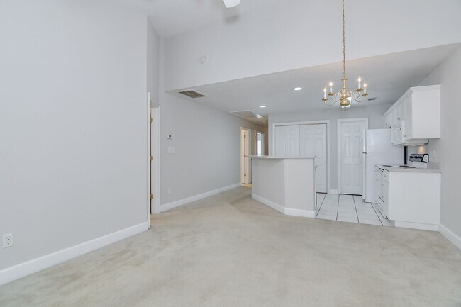 Building Photo - 275 Caldwell Cir