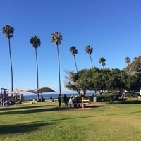 Building Photo - Steps to the Beach in La Jolla!