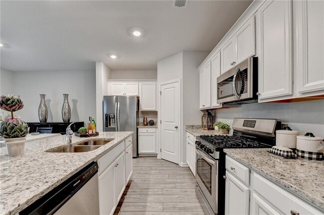Building Photo - 111 Horned Owl Ave