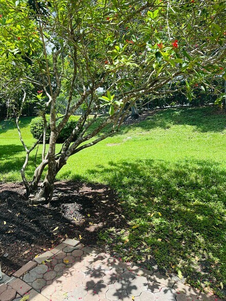 Building Photo - 6271 SW 195th Ave