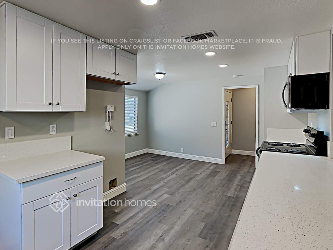 Building Photo - 3146 El Tejon Rd