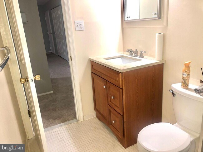 Building Photo - 1809 Snow Meadow Ln