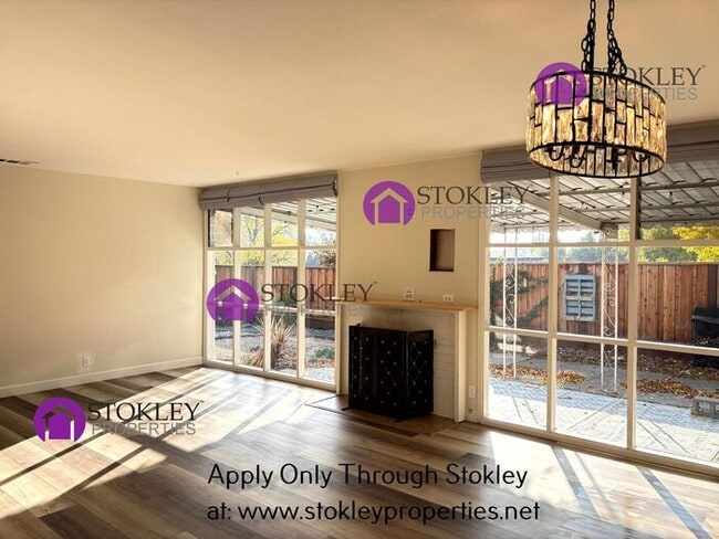 Building Photo - 3105 Fitzpatrick Dr