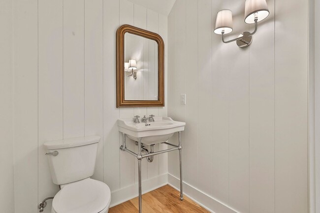 Building Photo - Contemporary 3-Bedroom Trilith Home with T...