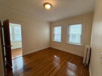 Building Photo - 194 Kelton St